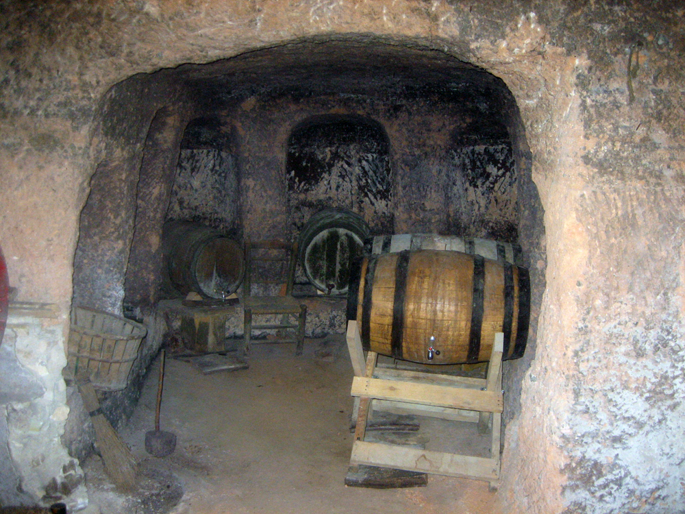 bodega_cueva_moyuela